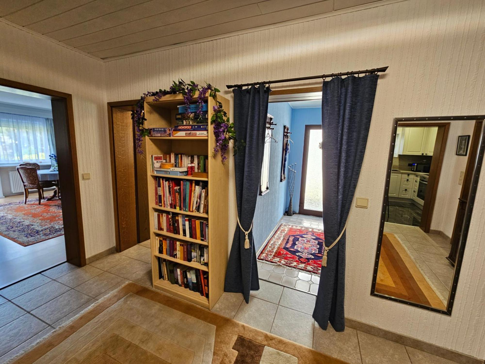 A Large Fully Furnished Private Apartment Linz am Rhein Exterior foto